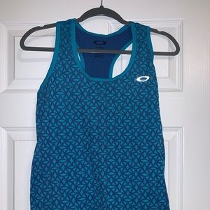 Oakley workout tank
